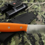 Orange_g10_hunting_knife_made_in_canada