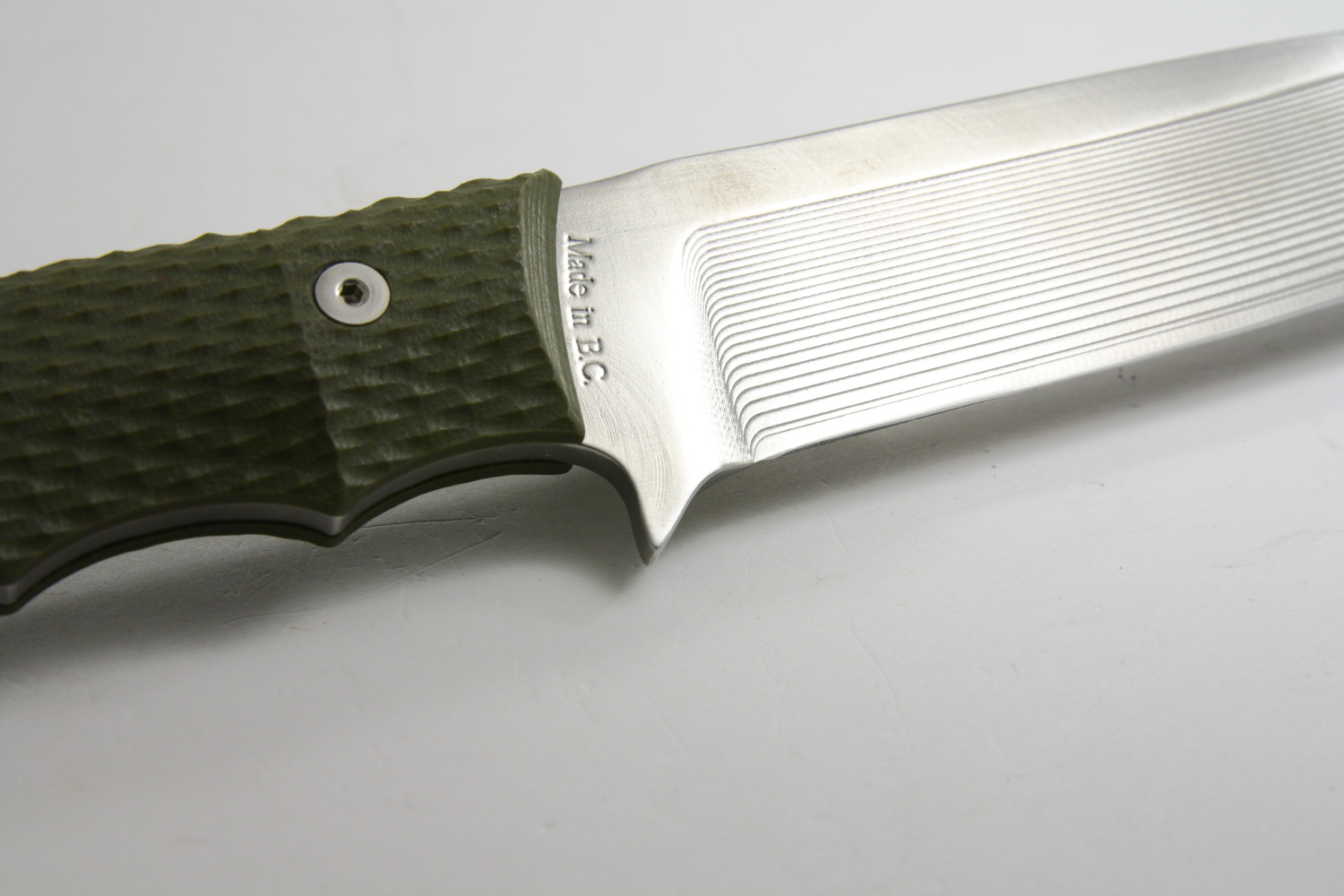 Osprey-outdoor-knife-OD-green-logo.jpg