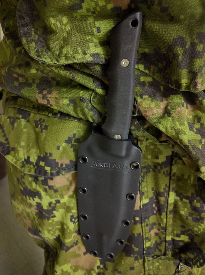 north_arm_Osprey_knife_made_in_canada_Canadian_military