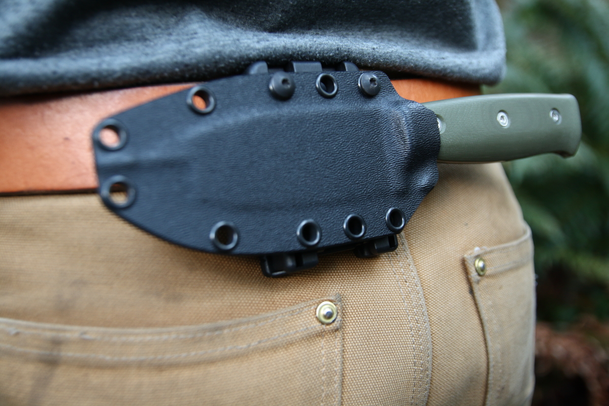 Scout_carry_horziontal_hunting_knife_sheath_mount